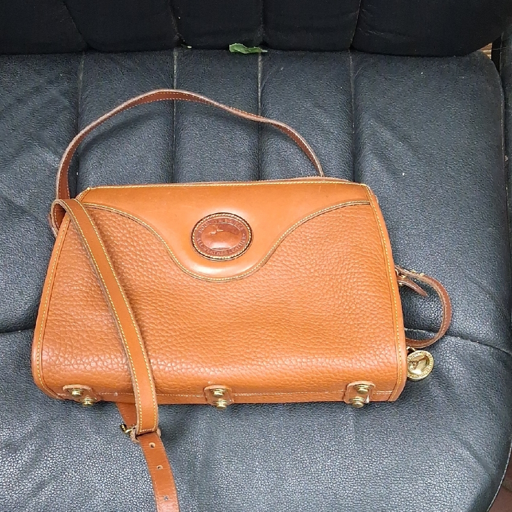 Vintage Dooney&Bourke